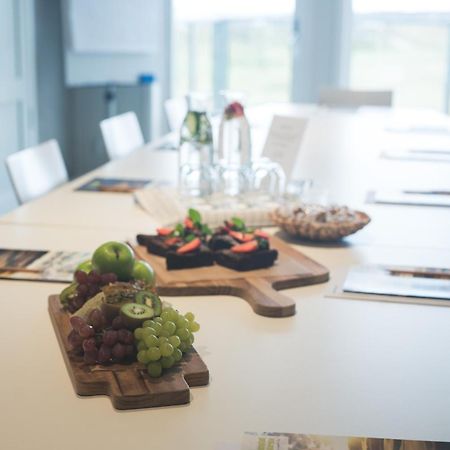 Halmstad Golfarena Hotell & Laegenheter Strandlida ภายนอก รูปภาพ
