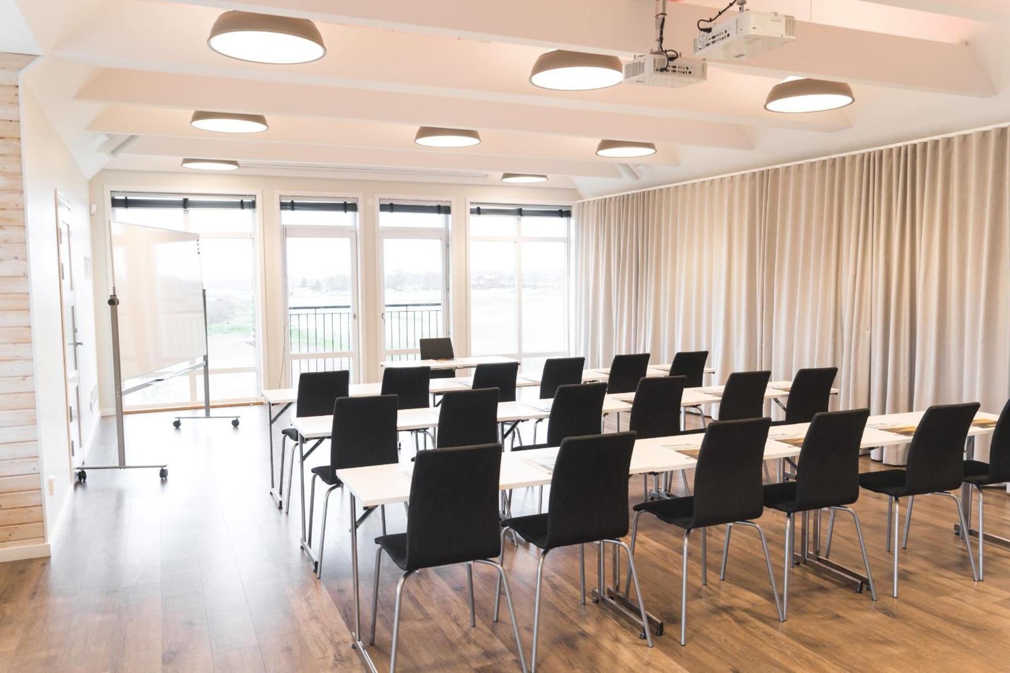 Halmstad Golfarena Hotell & Laegenheter Strandlida ภายนอก รูปภาพ