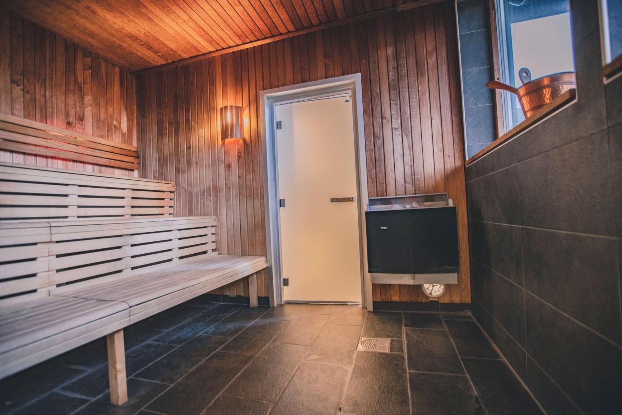 Halmstad Golfarena Hotell & Laegenheter Strandlida ภายนอก รูปภาพ