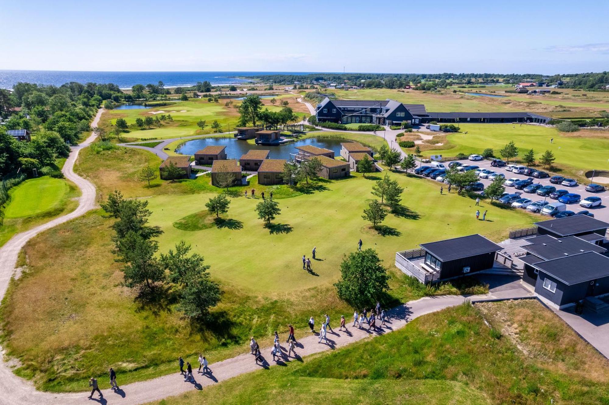 Halmstad Golfarena Hotell & Laegenheter Strandlida ภายนอก รูปภาพ