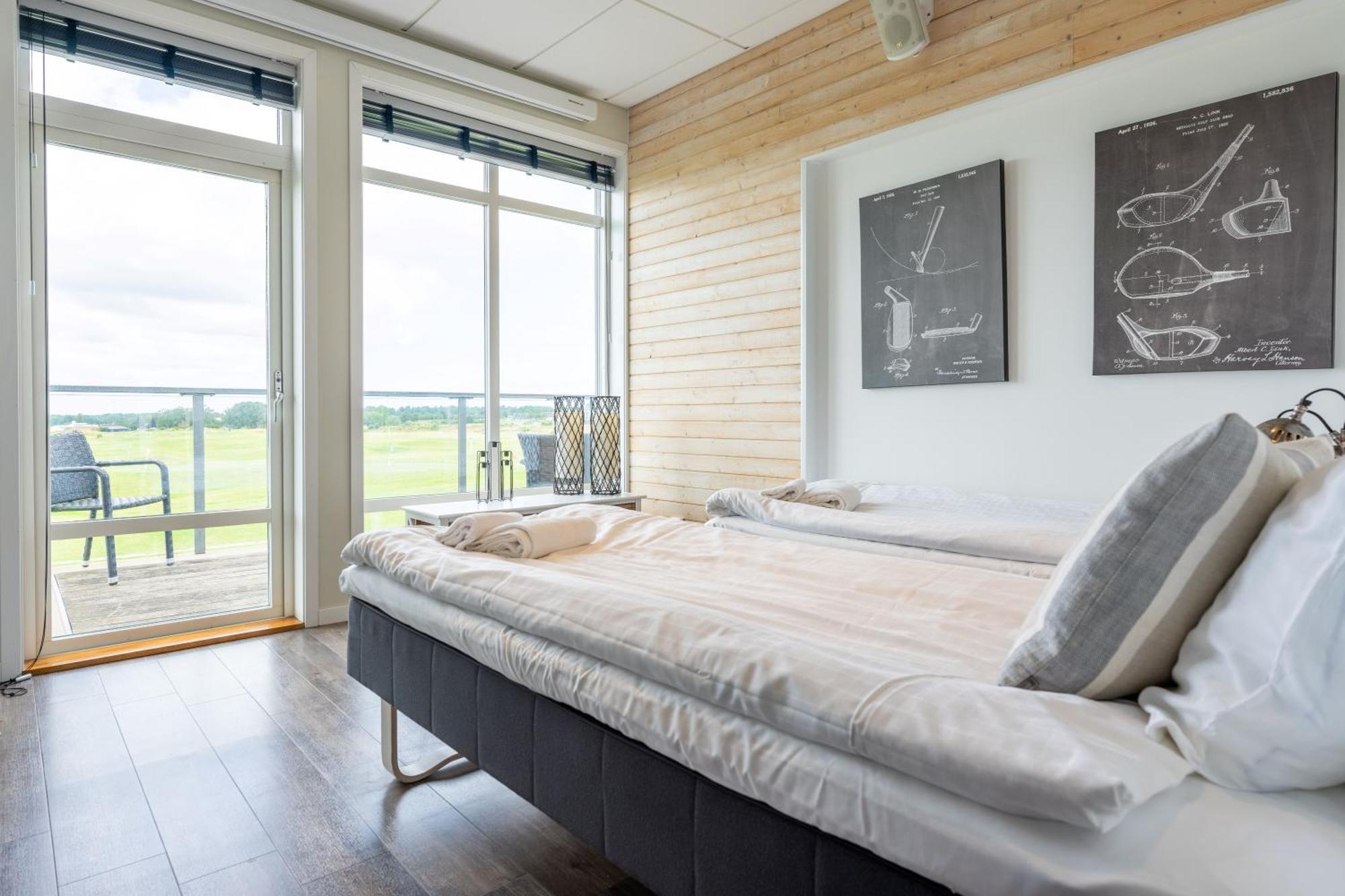 Halmstad Golfarena Hotell & Laegenheter Strandlida ภายนอก รูปภาพ